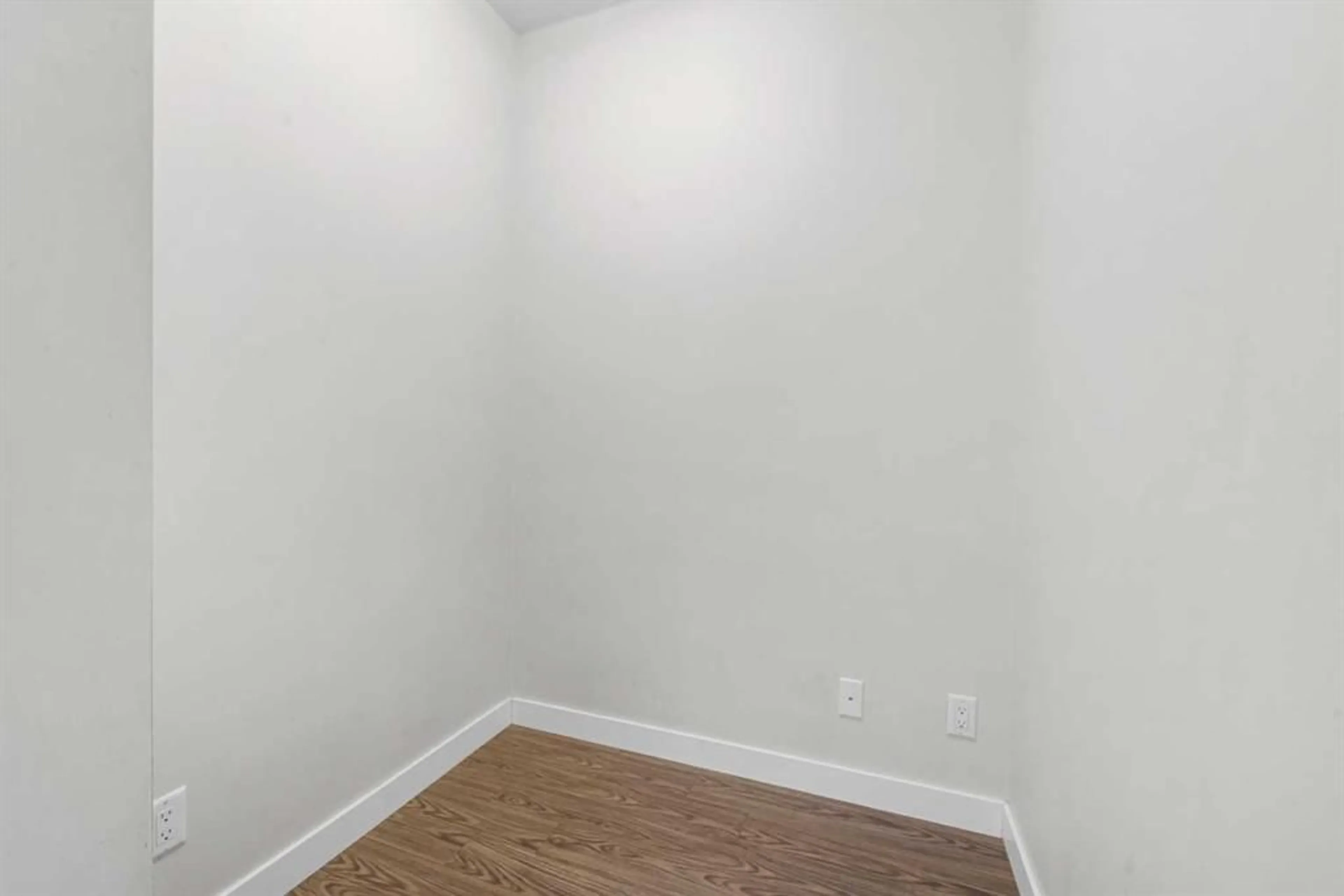 pillar/IMG-A2263896_5.jpg