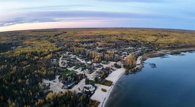 125 Monias Dr, Rural Big Lakes County 5
