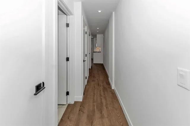 110 18A St #305, Calgary 3