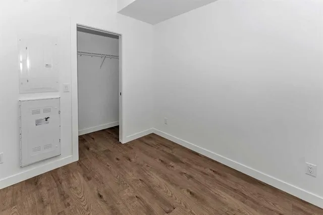 110 18A St #305, Calgary 4
