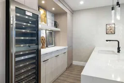 history photo preview