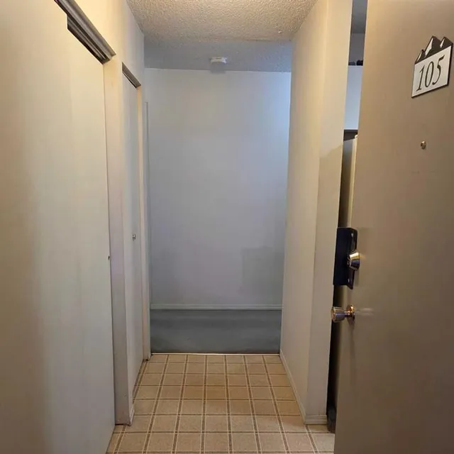 5611 10 Avenue #105A, Edson 2