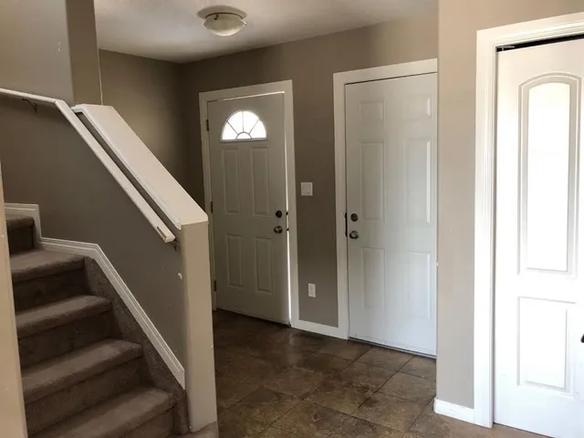6802 50 Ave #31, Camrose 5