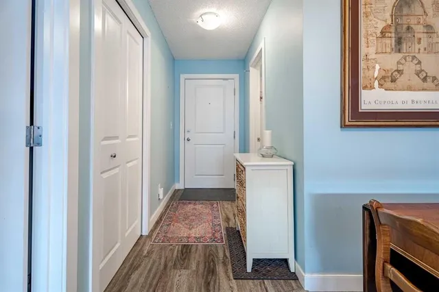 2715 12 Ave #311, Calgary 2