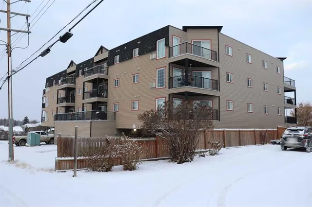 5037 7 Avenue #305, Edson 3