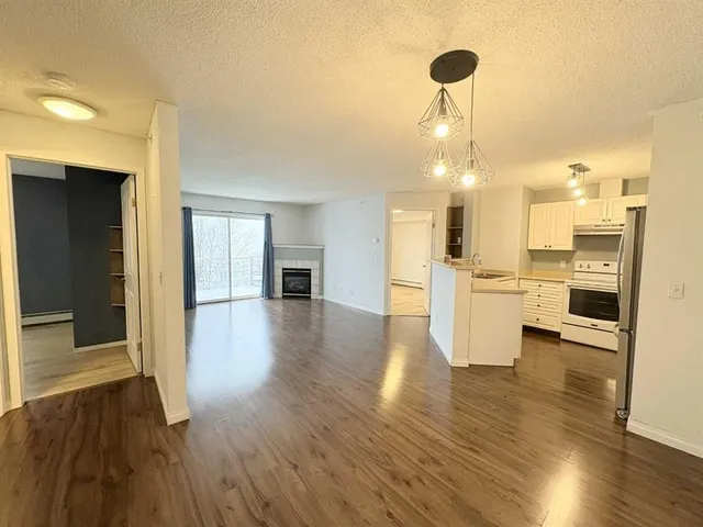 4000 Somervale Crt #418, Calgary 5