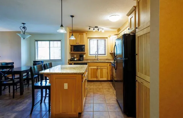 401 4 St #505 & 506, Rural Cypress County 5
