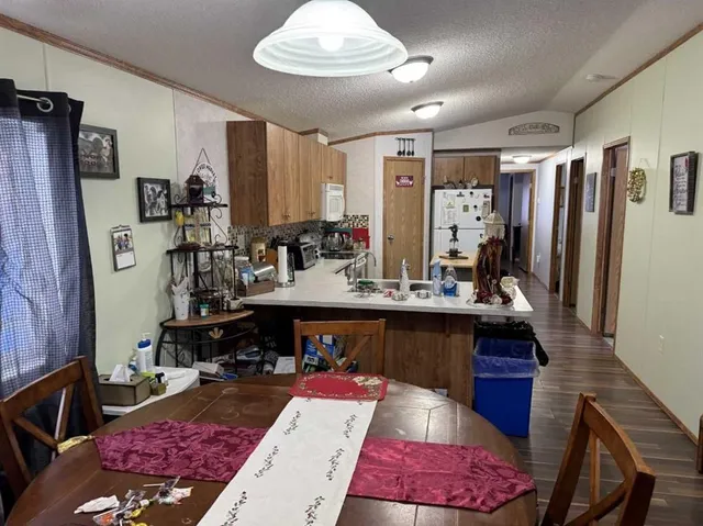 5702 51 St, Edgerton 4