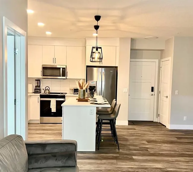 8355 19 Ave #110, Calgary 5