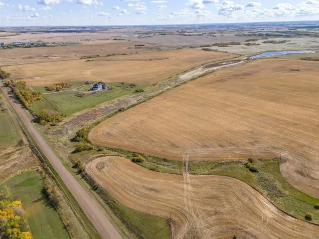 25011 TWP RD 464, Rural Vermilion River, County of 5