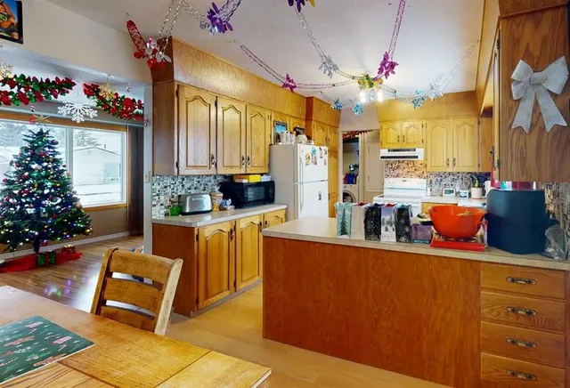 101A Avenue #10314, Lac La Biche 4