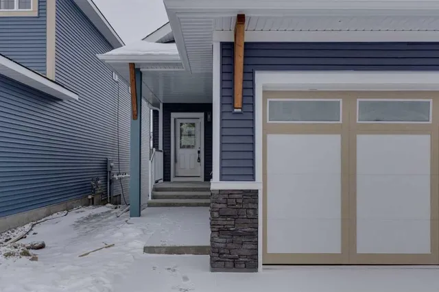 1402 Bayview Cres, Airdrie 4