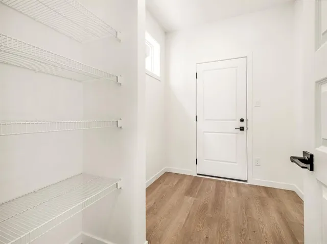 82 Miners Rd, Lethbridge 4