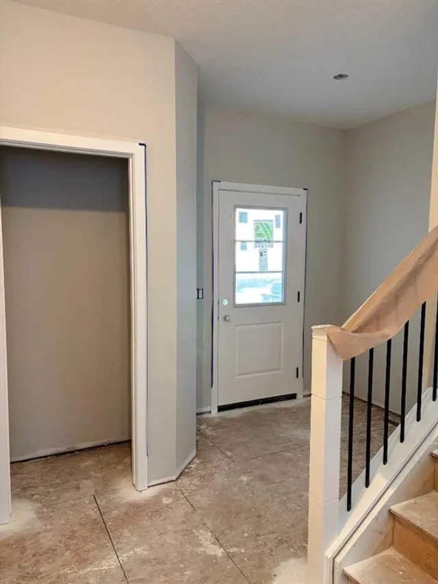 921 Chinook Winds Meadow, Airdrie 2
