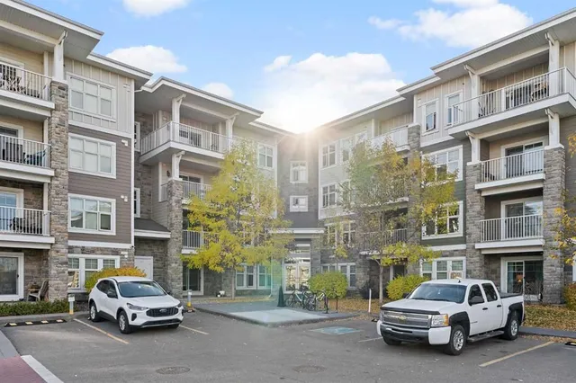 11 Mahogany Row #3407, Calgary 2