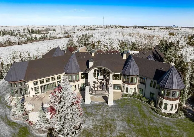 242249 Westbluff Rd, Rural Rocky View County 2