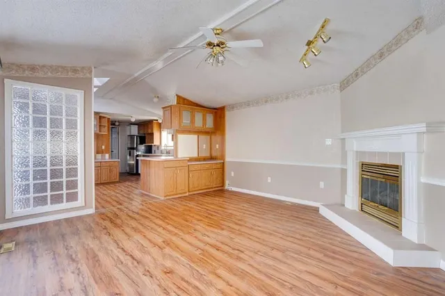 172 Clausen Cres, Fort McMurray 3