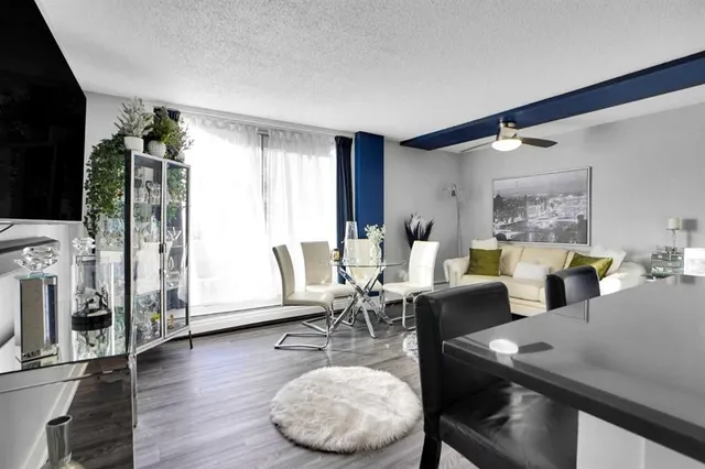 1111 15 Ave #204, Calgary 4