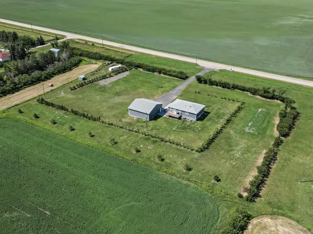 243077 Range Road 255, Rural Wheatland County 2