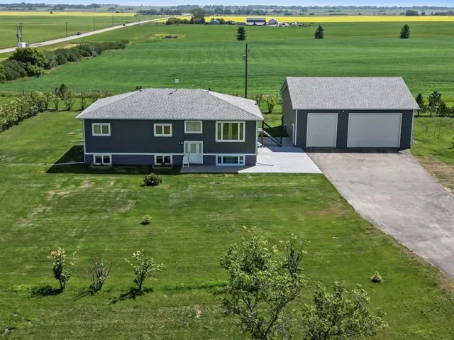 243077 Range Road 255, Rural Wheatland County 3