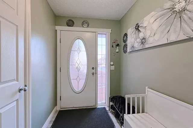 501 Coral Cove, Calgary 3
