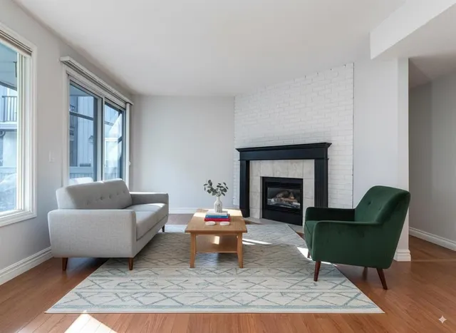 123 13 Ave #3, Calgary 4