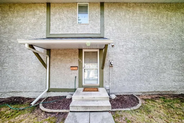 6915 Ranchview Dr #163, Calgary 3