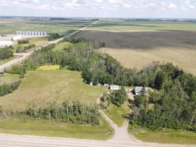 81573 Hwy 2, Rural Northern Sunrise County 3