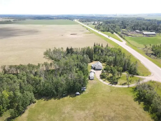 81573 Hwy 2, Rural Northern Sunrise County 4