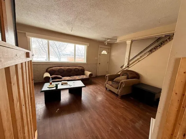 305 5 St #56, Wainwright 2
