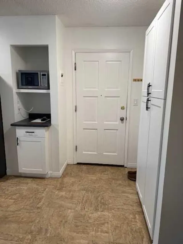 11114 Hoppe Ave #202, Grande Cache 2