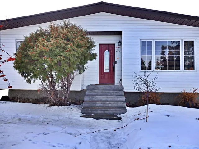 5819 51 Ave, Vermilion 5