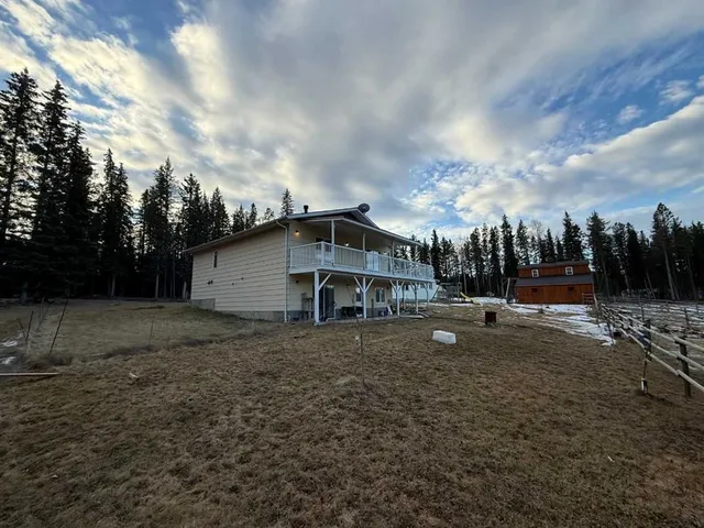 23518 Highway 16 #9, Rural Yellowhead County 5