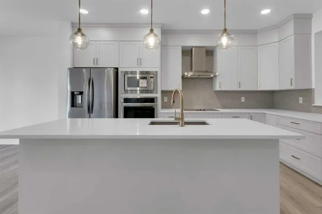 200 Starling Pl, Calgary 4