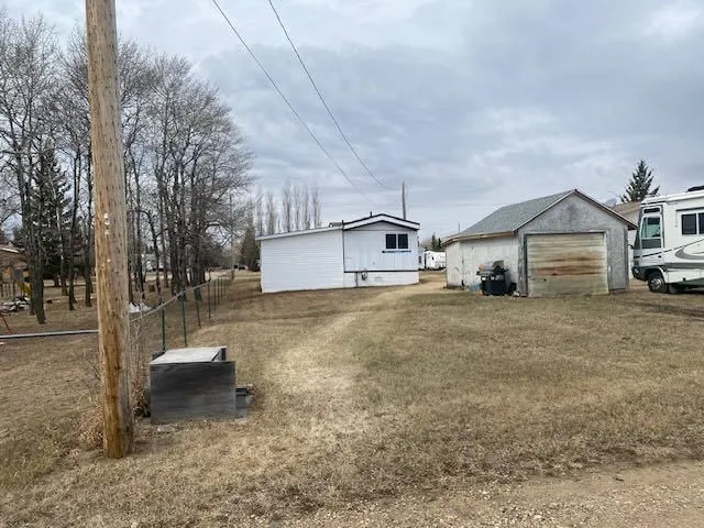 5503 51 St, Edgerton 5