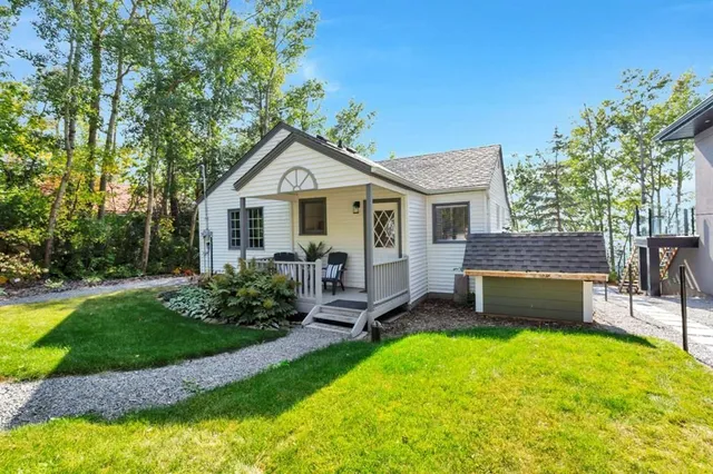 79 Birchcliff Rd, Birchcliff 4