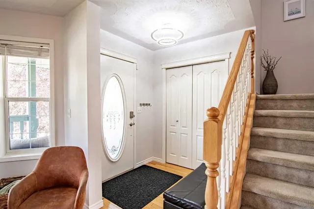 5008 41 St, Sylvan Lake 4