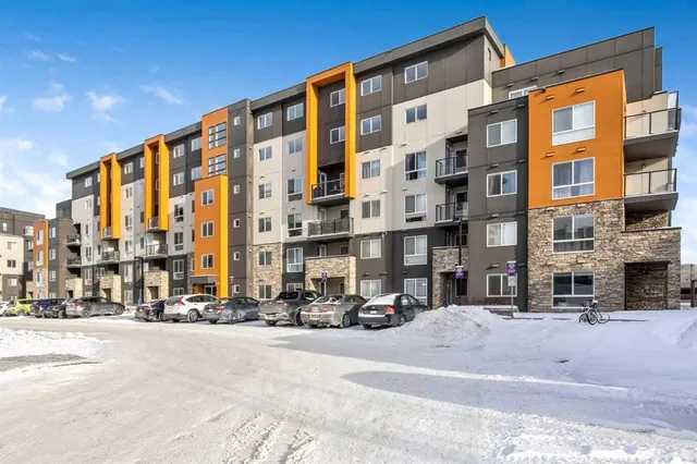 10 Kincora Glen Pk #109, Calgary