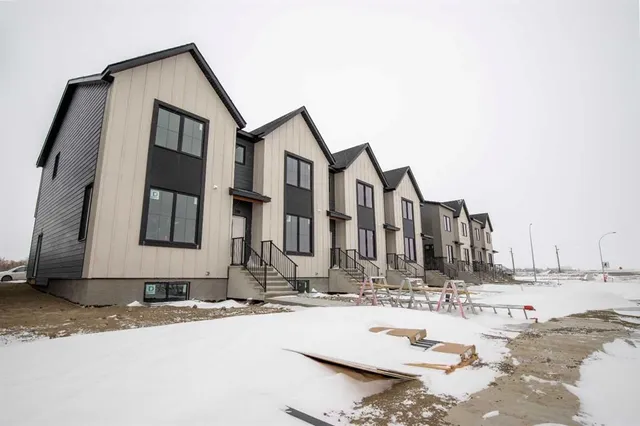 2815 16 Ave, Coaldale 3