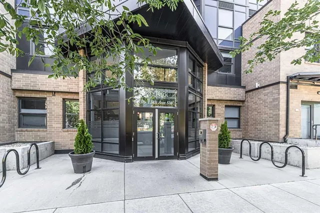 303 13 Ave #707, Calgary 2