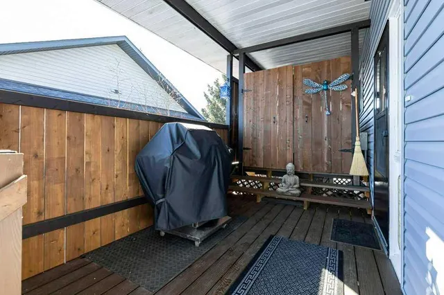 5020 61 Avenue Close, Ponoka 3