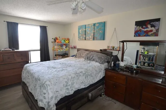 9800 Horton Rd #615, Calgary 3