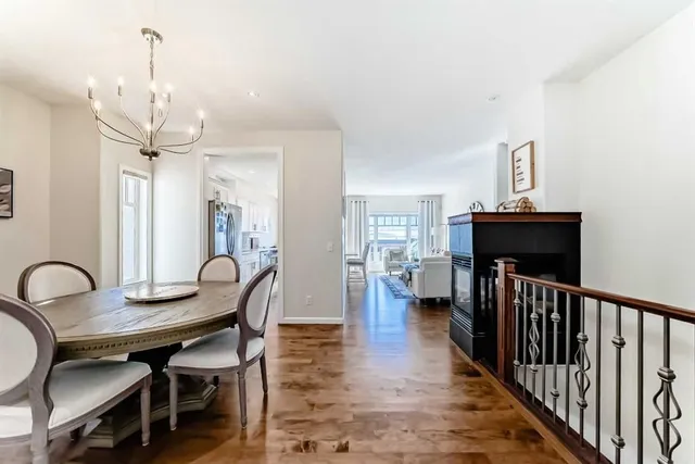 5 Bridle Estates Rd, Calgary 5
