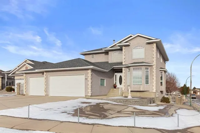 22 Turner Cres, Medicine Hat 2