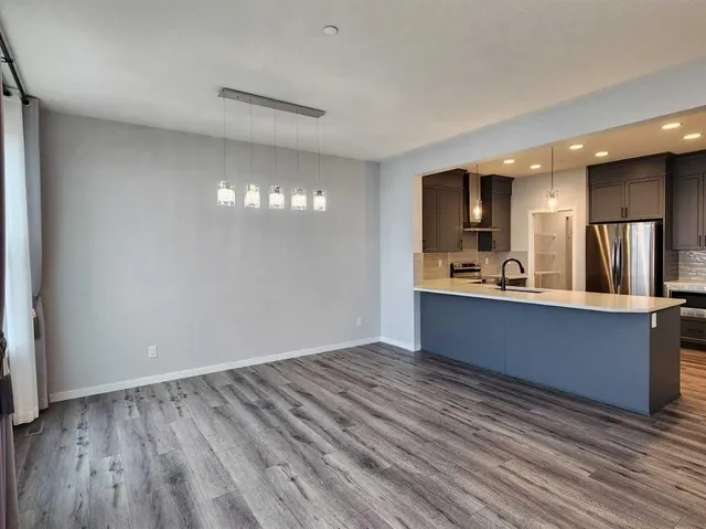 90 Howse Common, Calgary 5