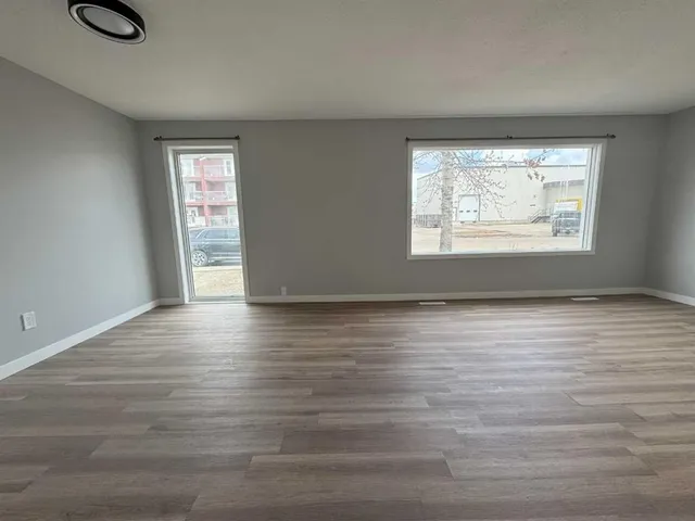 10021 106 Ave, Grande Prairie 3