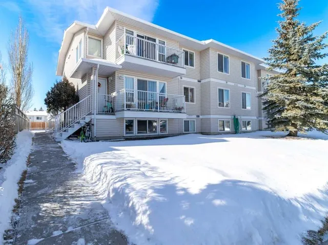 605 19 St #302, High River
