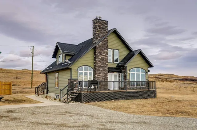2222 TWP RD 7-5, Lundbreck 4