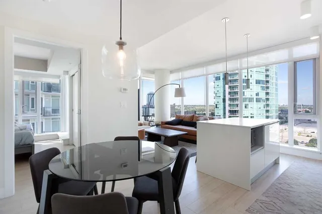 1188 3 St #1204, Calgary 2