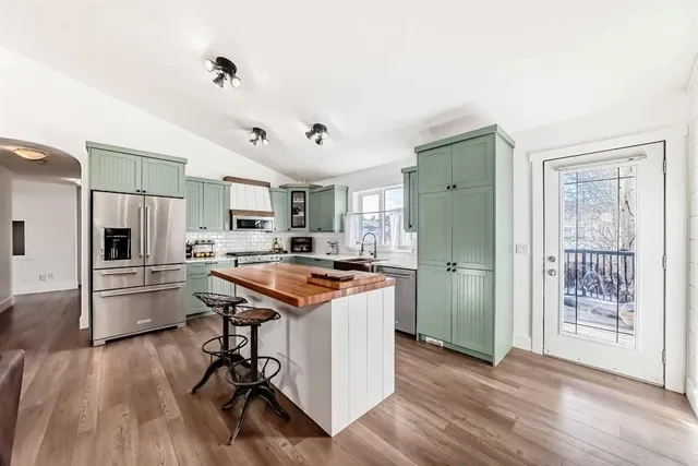 145 Sunset Hts, Crossfield 5